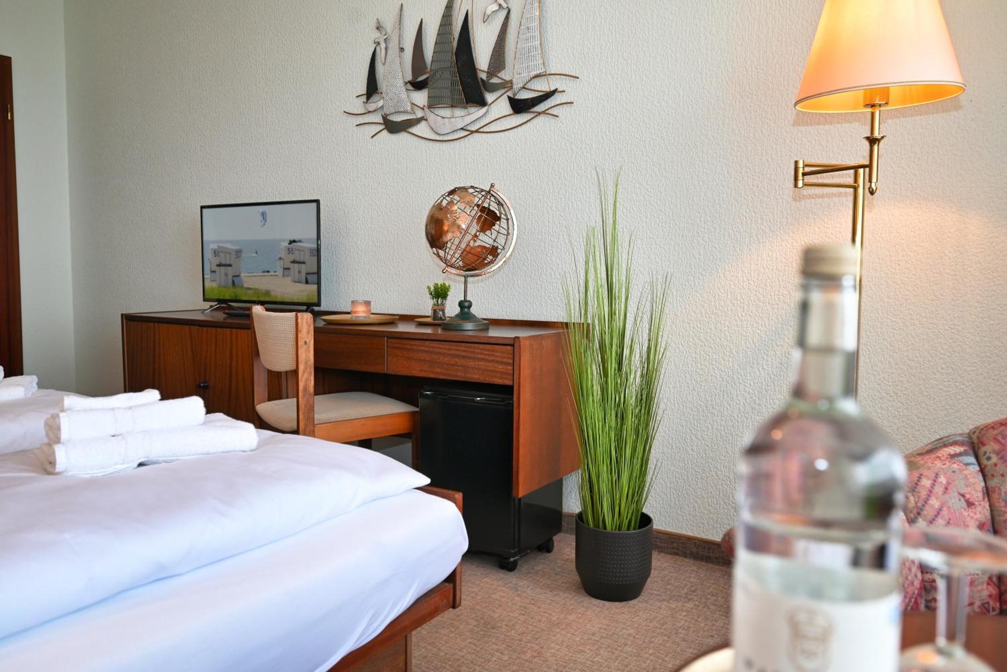 Strandhotel Salty Бюзум Экстерьер фото