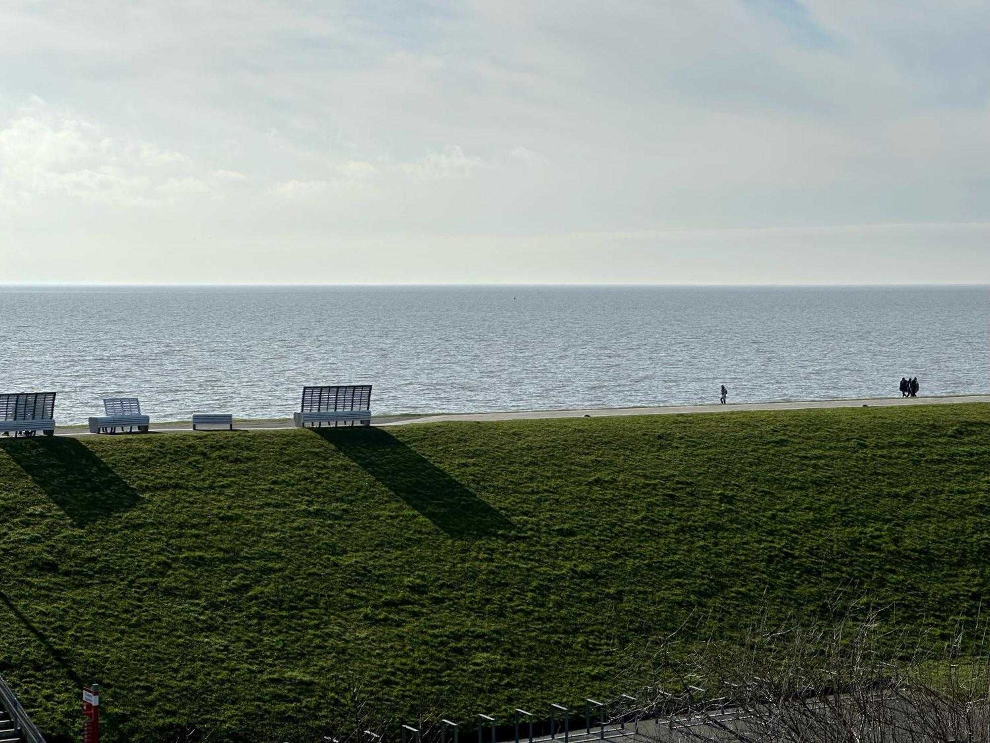 Strandhotel Salty Бюзум Экстерьер фото
