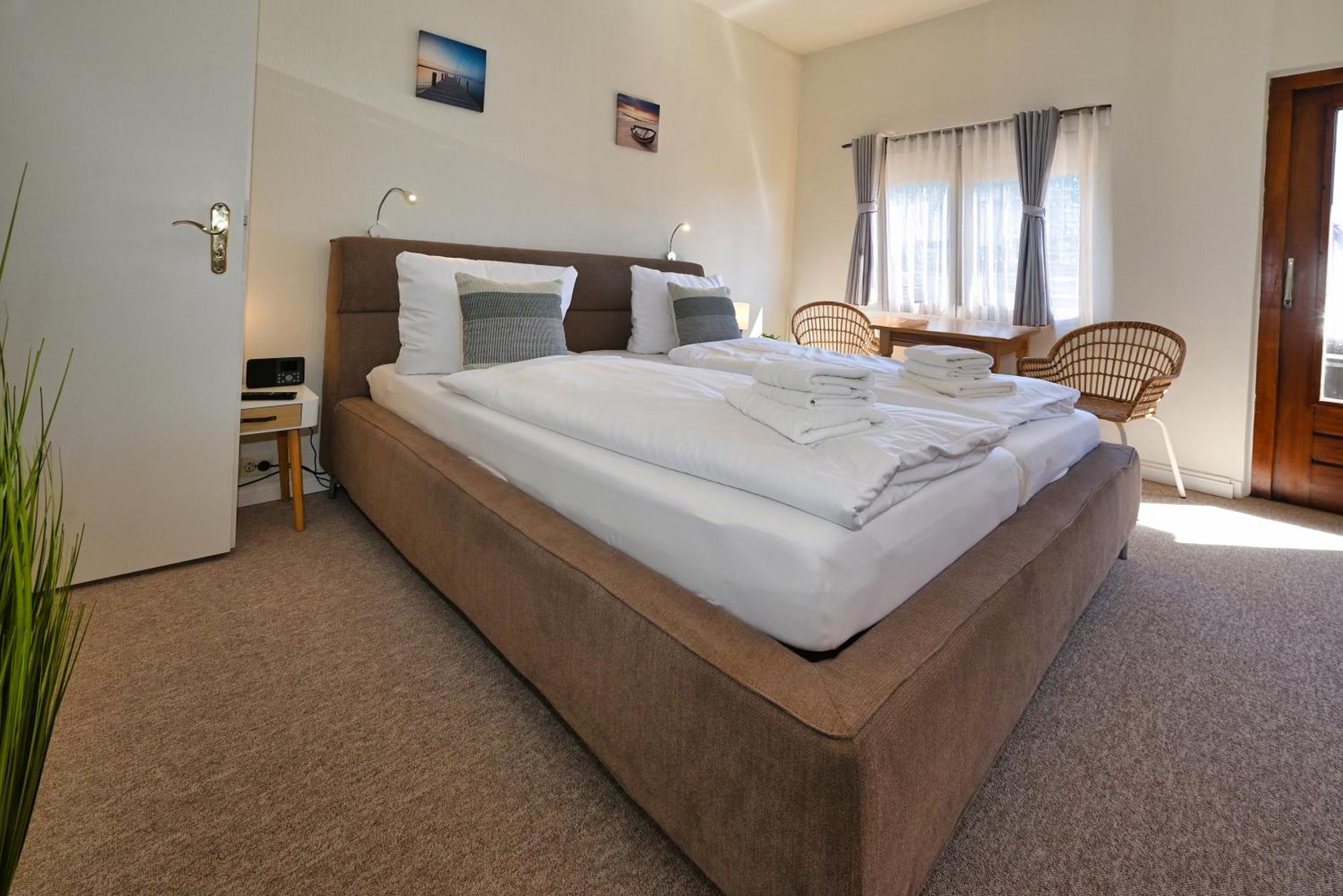 Strandhotel Salty Бюзум Экстерьер фото